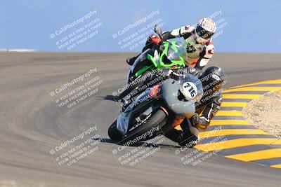 media/Oct-09-2022-SoCal Trackdays (Sun) [[95640aeeb6]]/Turn 12 (140pm)/